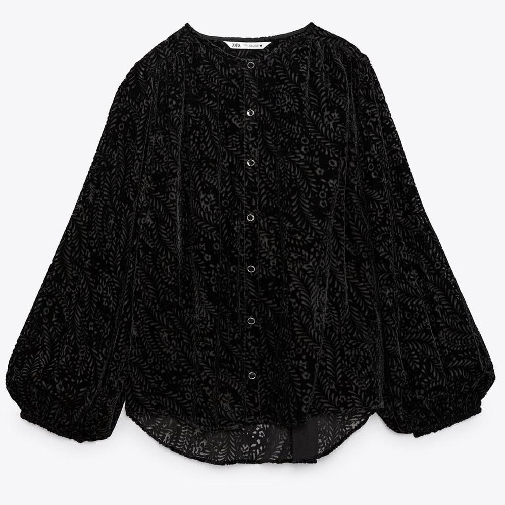 💫Zara Velvet Blouse - New 💫 - Picture 4 of 8